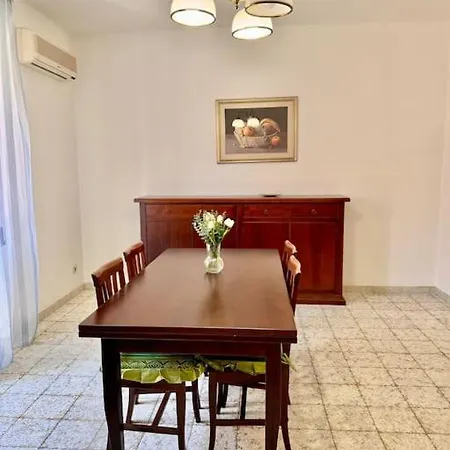 Nura's - Casa Girasole * Alghero